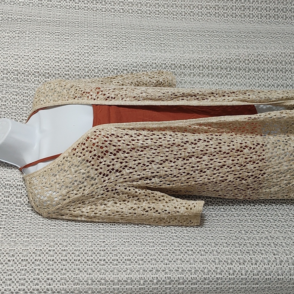 New Directions Cream Knit Sweater
